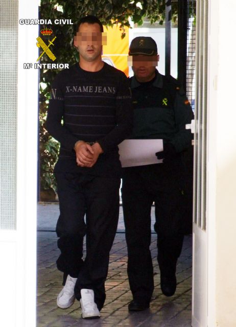 La Guardia Civil detiene a dos personas por robar en viviendas de Cehegín - 3, Foto 3
