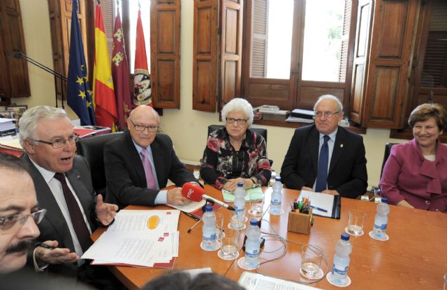 La Fundación Robles Chillida financiará investigaciones en Ciencias de la Salud de la Universidad de Murcia - 1, Foto 1