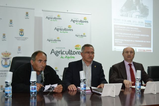 Charla informativa dirigida a los agricultores aguileños - 2, Foto 2
