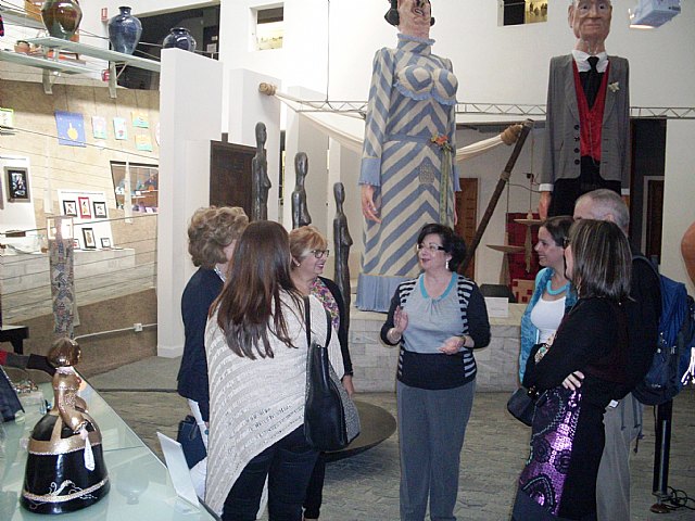 La Comunidad propicia la colaboración entre artesanos y diseñadores de la Región - 1, Foto 1