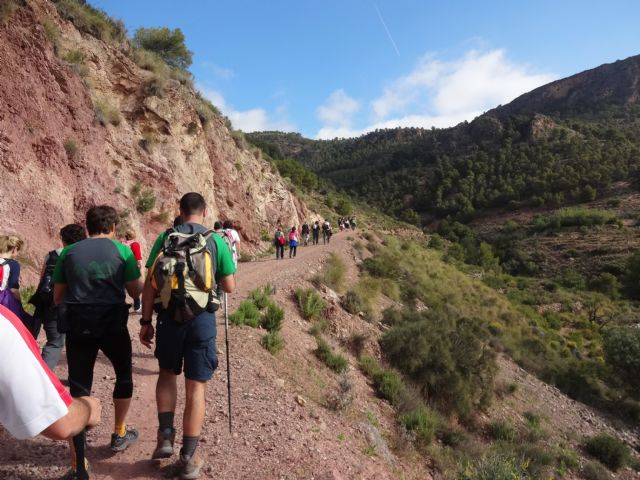 On Sunday April 21 the club Totana hiker made a new route programmed into your calendar of events, Foto 1