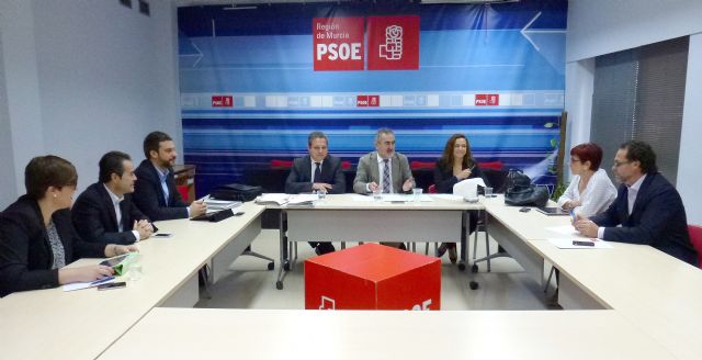 El PSOE plantea medidas antidesahucios en la Región, y estudia el Decreto andaluz - 1, Foto 1