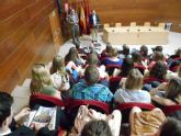 El Concejal de Juventud ofrece una recepcin a estudiantes del IES Cascales que participan en un intercambio con jvenes de Noruega, Holanda, Eslovenia, Eslovaquia y Grecia