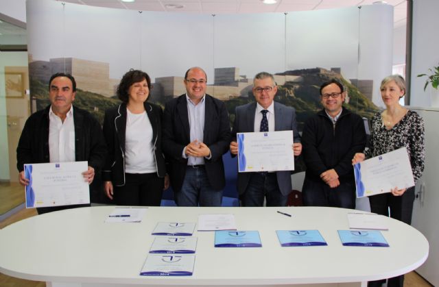 Tres empresas de Puerto Lumbreras reciben el distintivo de Calidad Turística - 1, Foto 1