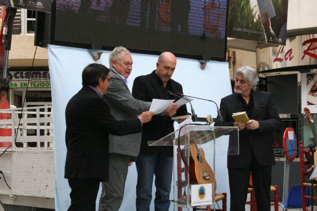 Miguel Sánchez Robles y Ángel González Quesada reciben los premios de los concursos literarios - 2, Foto 2