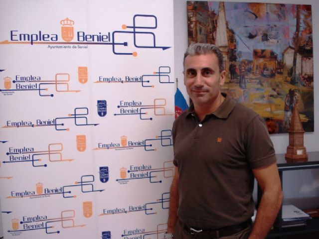 Ponencia sobre crecimiento economico y empleo organizada por el PSOE de Cieza - 1, Foto 1