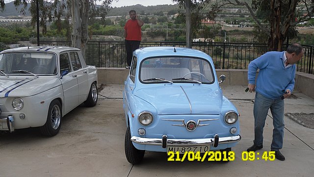 La Asociacin de Vehculos Clsicos de Totana realiz una visita a la Vrgen de la Huerta en Totana - 8