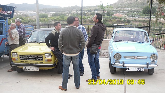 La Asociacin de Vehculos Clsicos de Totana realiz una visita a la Vrgen de la Huerta en Totana - 11