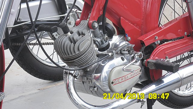 La Asociacin de Vehculos Clsicos de Totana realiz una visita a la Vrgen de la Huerta en Totana - 16