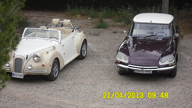 La Asociacin de Vehculos Clsicos de Totana realiz una visita a la Vrgen de la Huerta en Totana - 20