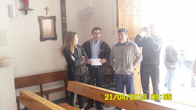 La Asociacin de Vehculos Clsicos de Totana realiz una visita a la Vrgen de la Huerta en Totana - 28