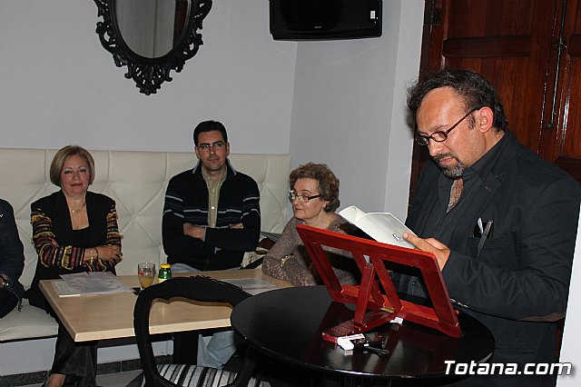 Mara Dolores Rodriguez Lpez present su libro 