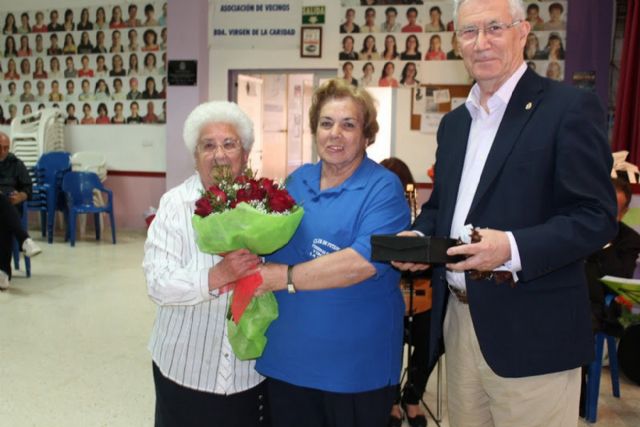 La barriada de la Caridad celebró el Día del Mayor - 3, Foto 3