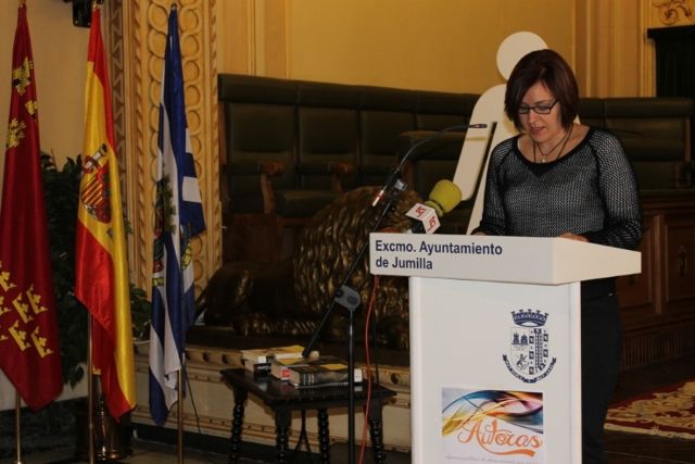 Ayer se conmemoró el Día del Libro con una lectura pública de obras escritas por mujeres - 2, Foto 2