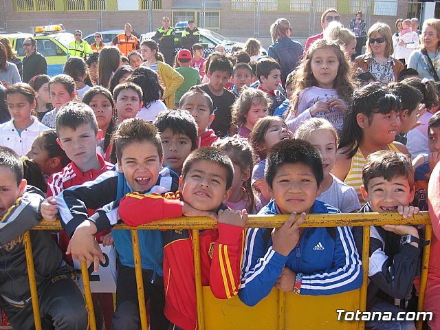 La Vuelta al Mundo en 80 Das llega al colegio San Jos en Globo - 23