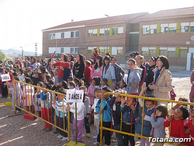 La Vuelta al Mundo en 80 Das llega al colegio San Jos en Globo - 37