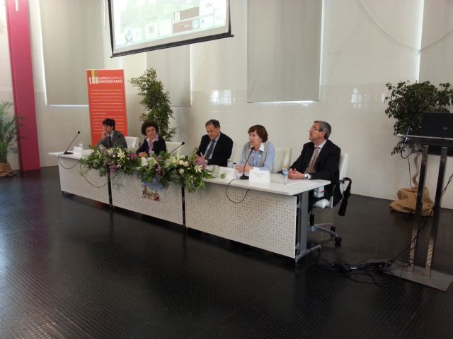 La Concejal de Sanidad inaugura la III Jornada Regional de Enfermería en Salud Mental - 1, Foto 1