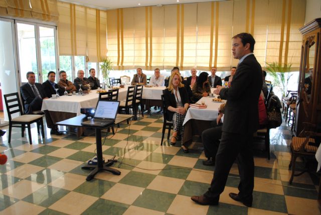 ASEMOL asiste a la presentación del Forum Molina–Vega Media a empresarios de la zona - 5, Foto 5