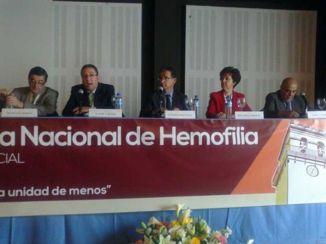 El delegado del Gobierno reitera el compromiso del Gobierno en el tratamiento e investigación de patologías relacionadas con la hemofilia - 1, Foto 1