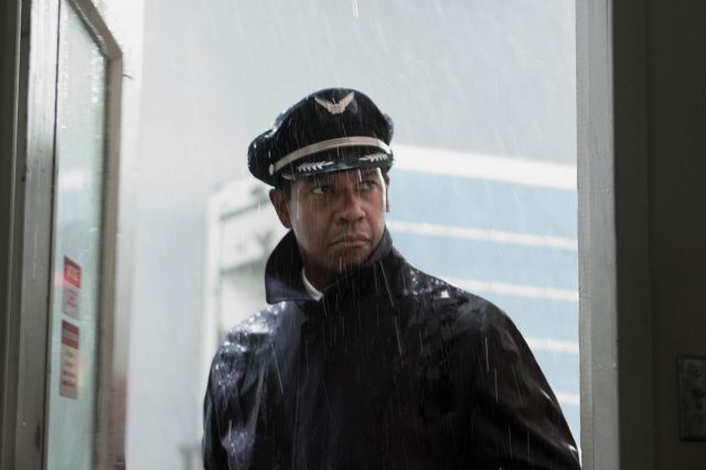 La película El vuelo, protagonizada por Denzel Washington, en el ciclo El cine vuelve al centro del Nuevo Teatro Circo - 1, Foto 1