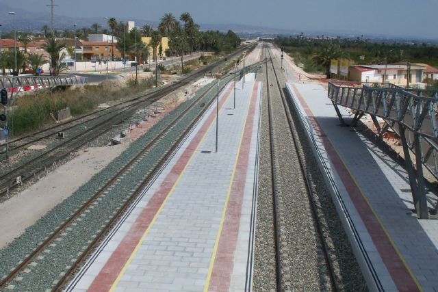 Adif pone en servicio la variante ferroviaria en San Isidro (Alicante) para avanzar en las obras de plataforma de alta velocidad - 2, Foto 2
