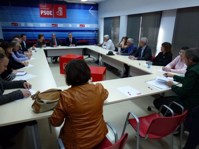 El PSOE asegura que se podría quitar el copago a los pensionistas en toda España si se hiciera una subasta de medicamentos - 1, Foto 1