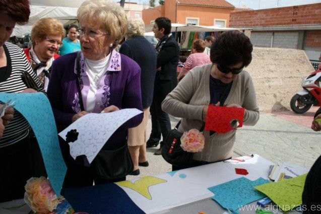 Los vecinos de Alguazas se echan a la calle con un maratón de lectura de romances castellanos - 1, Foto 1