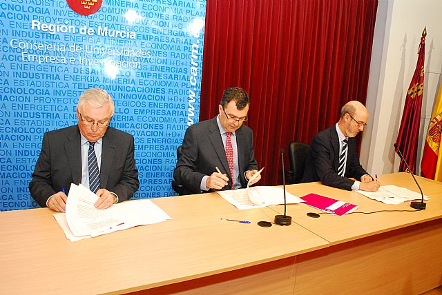 La Comunidad promueve que las universidades de Murcia y Politécnica unifiquen sus recursos informáticos para ofrecer un mejor servicio público - 1, Foto 1