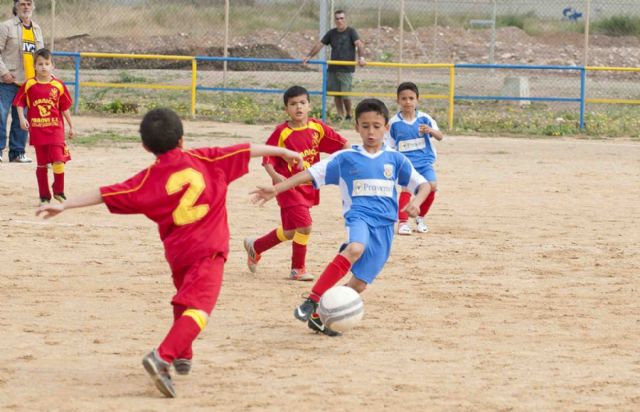 Publicados los horarios de la Jornada XXII de la Liga Local de Fútbol Base - 1, Foto 1