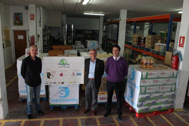 20.000 kilos de alimentos ha recaudado la Fundación Manuel Cascales en la corrida del Charity Day - 1, Foto 1