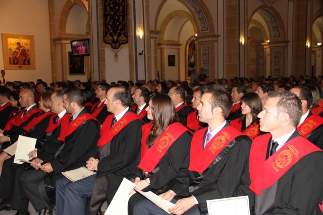 Acto de Imposición de Becas y Entrega de Diplomas a los alumnos del Grado en Criminología de la UCAM - 1, Foto 1