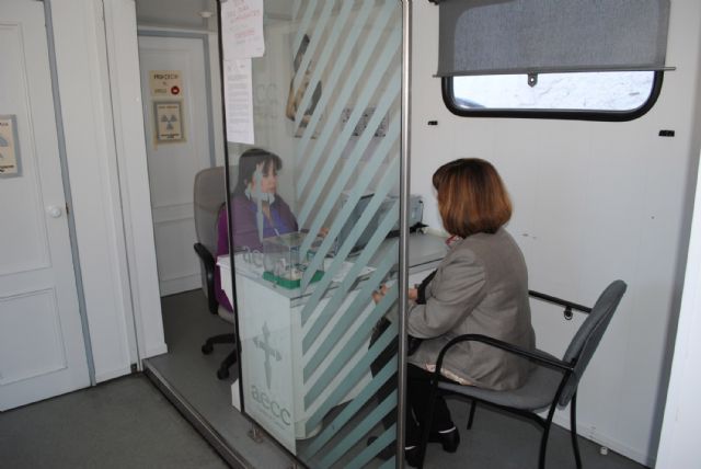 La campaña para prevenir el cáncer de mama chequea ya a 1.100 torreñas - 2, Foto 2