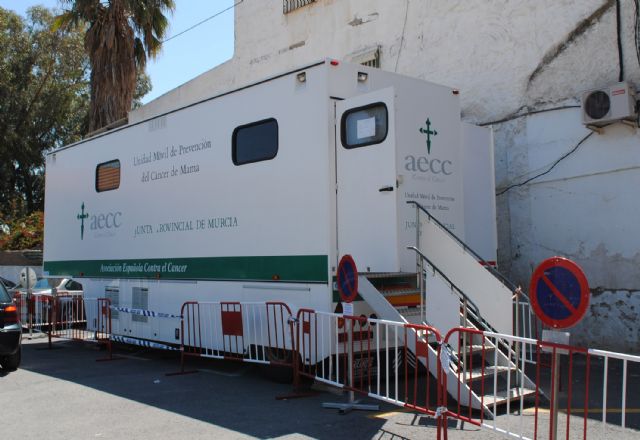 La campaña para prevenir el cáncer de mama chequea ya a 1.100 torreñas - 3, Foto 3