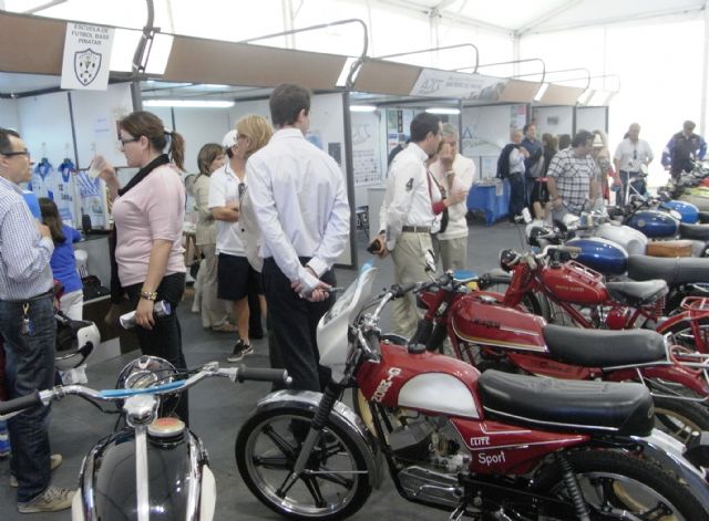 Las asociaciones pinatarenses muestran su labor social  y solidaria en la explanada de Lo Pagán - 2, Foto 2