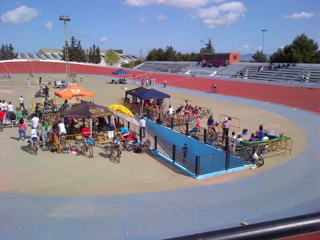 Brillante Campeonato Regional de Pista con dominio del Club Ciclista Roldán y de César Sánchez - 2, Foto 2