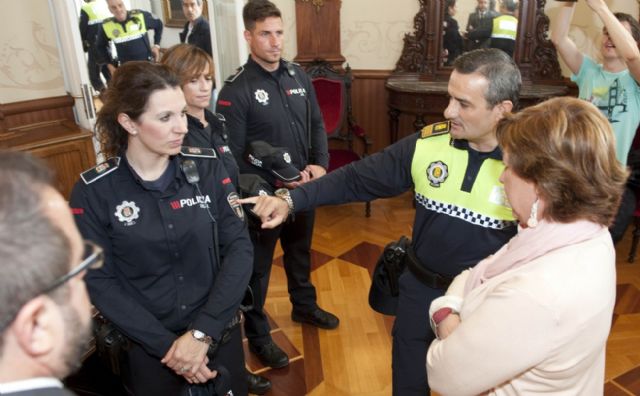 La Policía Local cambia de imagen - 1, Foto 1