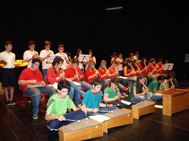 Audición de los alumnos durante la recepción en el auditorio municipal, Foto 1