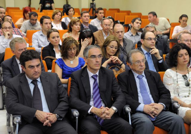 La Cátedra RSC de la Universidad de Murcia pone en marcha una alianza público-privada para la acción social - 1, Foto 1