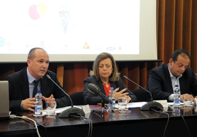 La Cátedra RSC de la Universidad de Murcia pone en marcha una alianza público-privada para la acción social - 3, Foto 3