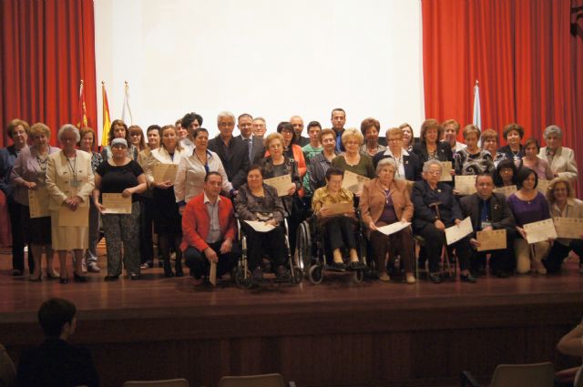 Más de 60 voluntarios y varias empresas colaboradoras reciben un reconocimiento en el acto conmemorativo del 25 aniversario de la asociación Salus Infirmorum - 1, Foto 1