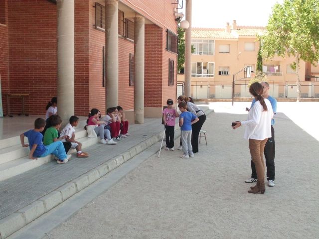 Niños del Fulgencio Ruiz experimentan las dificultades de integración de las personas discapacitadas - 2, Foto 2