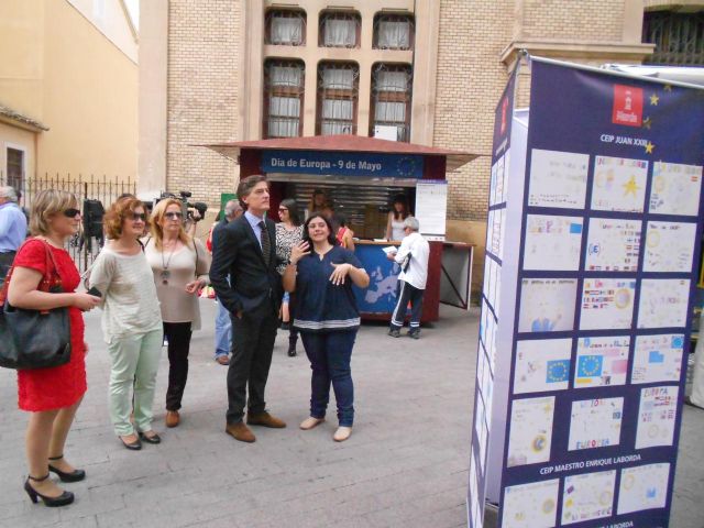 Exposición de dibujos, concierto y taller gastronómico para celebrar el Día de Europa - 1, Foto 1