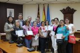 El Ayuntamiento de Alhama clausura un taller de costura impartido por Proyecto Abraham en colaboracin con la Consejera de Sanidad y Poltica Social