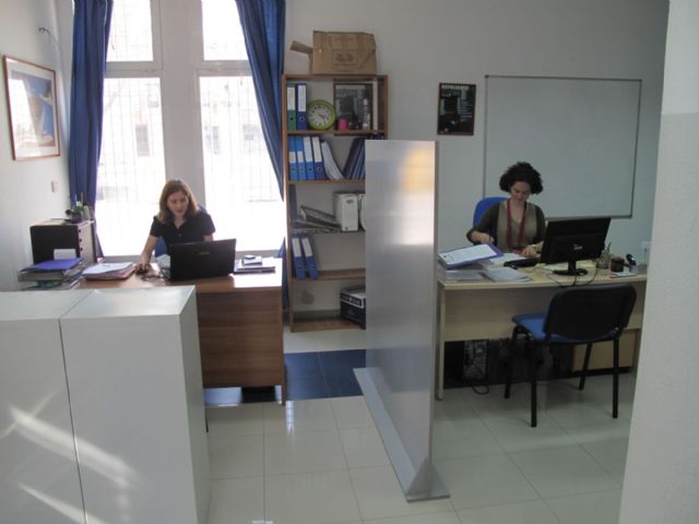 La sede de ACCEM recibe la visita del concejal de Atención Social - 1, Foto 1