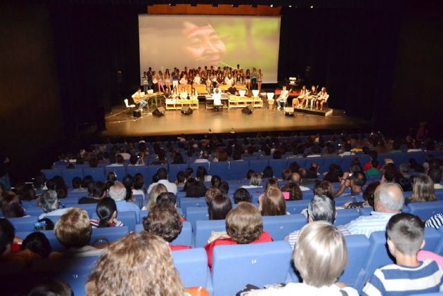 Multitudinario concierto de los alumnos del IES Europa en el Auditorio de Águilas - 3, Foto 3