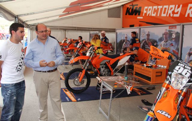 Apertura de la zona Paddock  del Campeonato Mundial de Enduro que comienza mañana en Puerto Lumbreras - 2, Foto 2