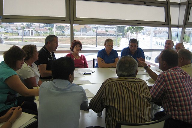 Turismo y los chiringuitos de San Pedro del Pinatar planifican la temporada estival - 1, Foto 1