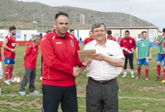 La Deportiva Minera rindió un merecido homenaje a los suyos - 1, Foto 1