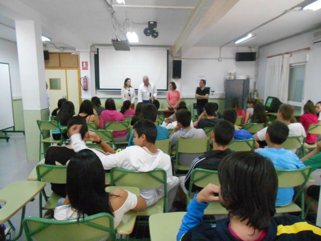 Continúan las charlas de ONGs en colegios e IES del municipio - 3, Foto 3