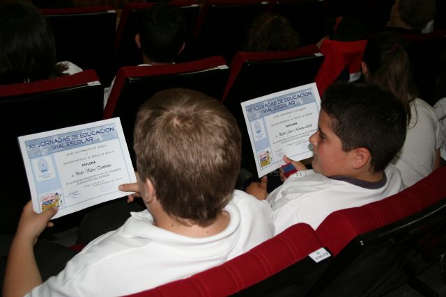 Soria anima a los escolares a poner en práctica lo aprendido en las Jornadas de Educación Vial - 2, Foto 2